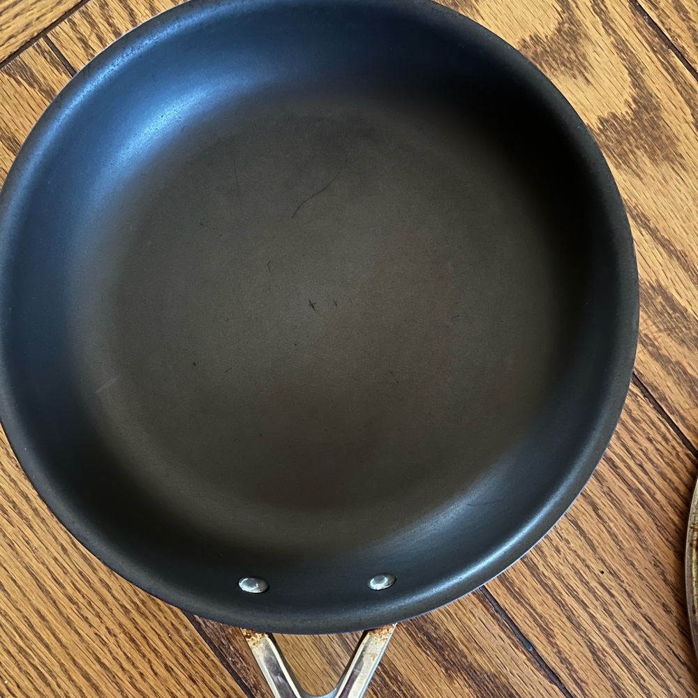 Le Creuset nonstick fry pans 10” and 8”